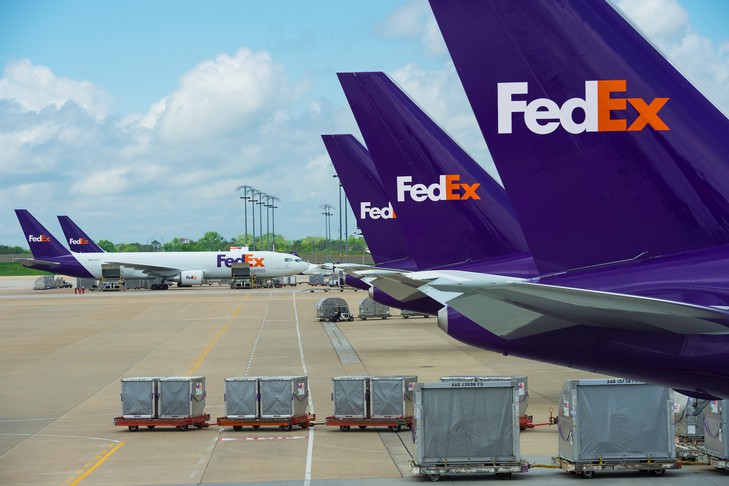 FedEx_optimistic_on_air_cargo_and_US_tax_reforms